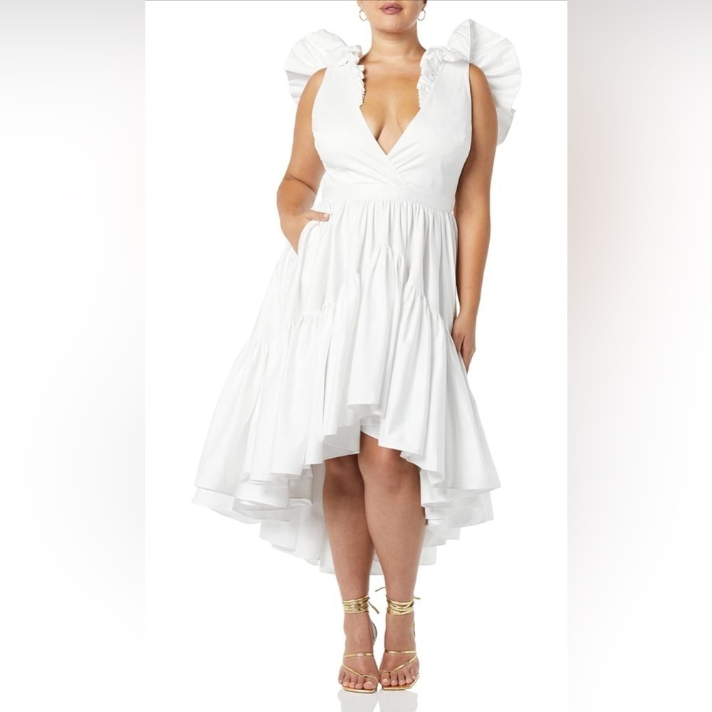 NEW- Making The Cut Women's Standard Ruffle Dress with Flounce  SIZE: Various